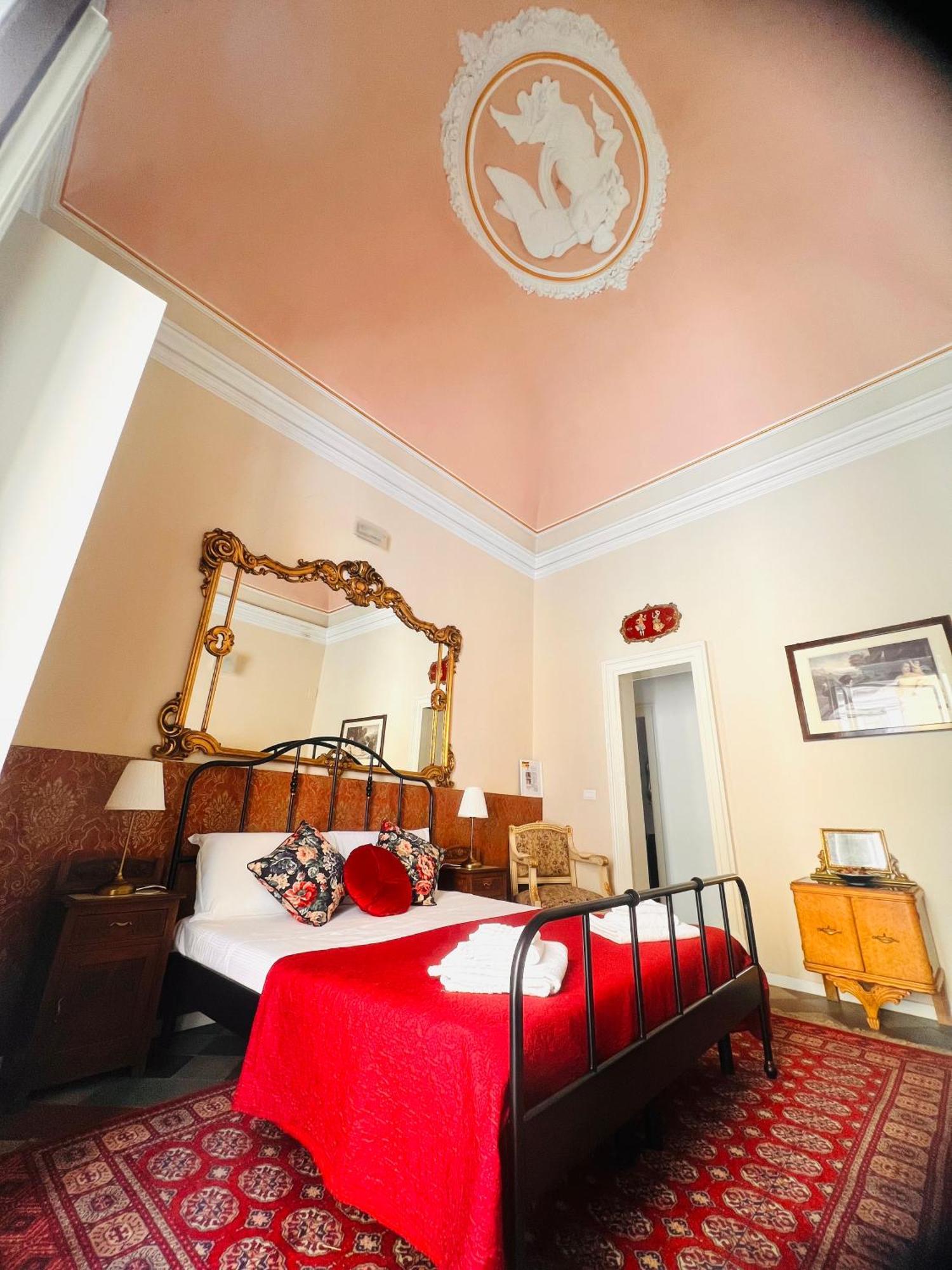 Sofia Katane Suites 카타니아 외부 사진